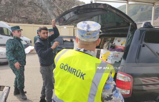 Azerbaijan creates conditions for Armenian-origin residents fleeing Garabagh to pass through Lachin SBM, congestion is observed-PHOTO 