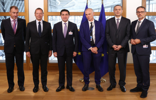 Assistant to Azerbaijani President meets with Secretary of the Security Council of Armenia in Brussels