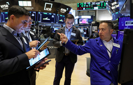 Equities fall as U.S. Treasury yields, dollar stay elevated