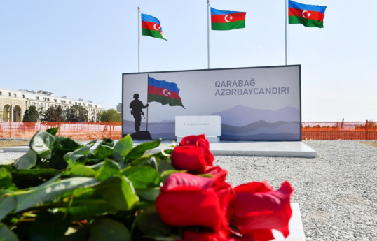 Azerbaijani state, government officials visited Victory Park under construction