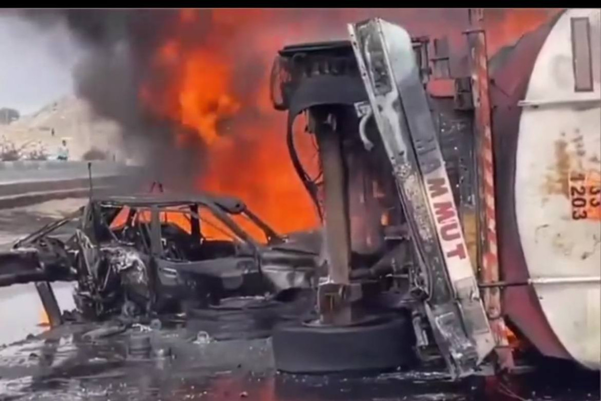 Fuel truck overturns in Tehran, causing casualities and injuries-VIDEO 
