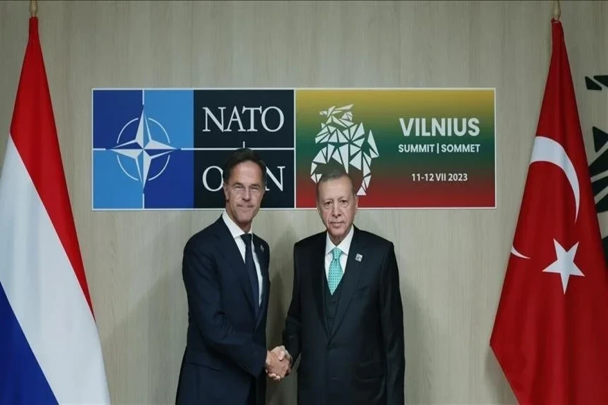 Turkish, Dutch leaders discuss bilateral relations, appointment of next NATO chief
