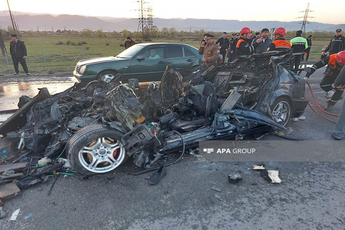 As a result of crash in Azerbaijan's Astara, three members of family burned to death-PHOTO 