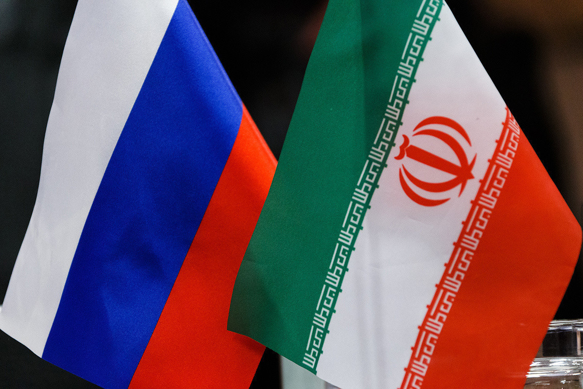 Russia, Iran discuss military-technical cooperation