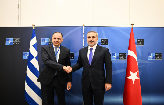 Turkish FM meets Greek counterpart in Brussels