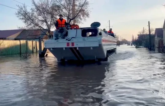 Record floods in Russia's Urals triggered by melting snow
