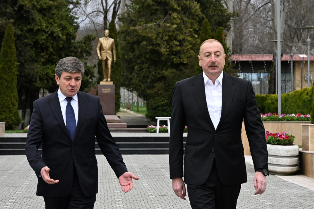President Ilham Aliyev visited statue of National Leader Heydar Aliyev in Gabala city