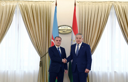 Azerbaijani FM Jeyhun Bayramov met with his Tajik counterpart-UPDATED 