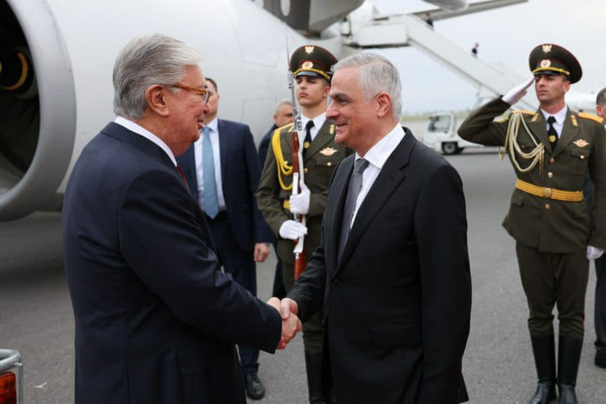 Kazakh President pays official visit to Armenia