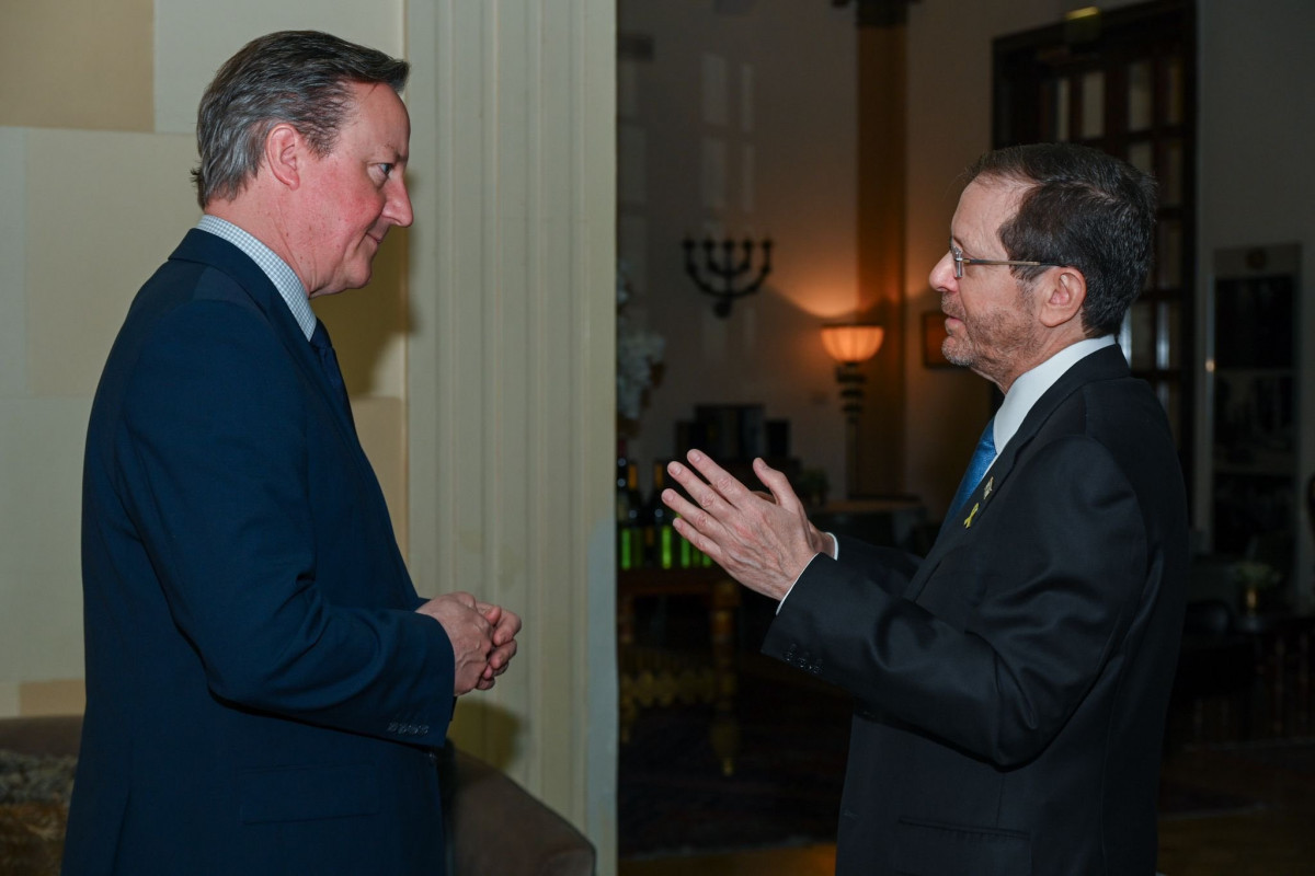 Cameron: Israel has made a decision to respond to Iran attack