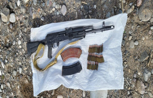 Azerbaijani police found weapons and ammunition in Zangilan's Aghali village-PHOTO 