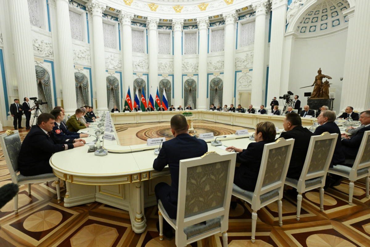 Joint meeting was held between Azerbaijani and Russian Presidents with railway veterans and workers on the occasion of the 50th anniversary of the Baikal-Amur Mainline-UPDATED 