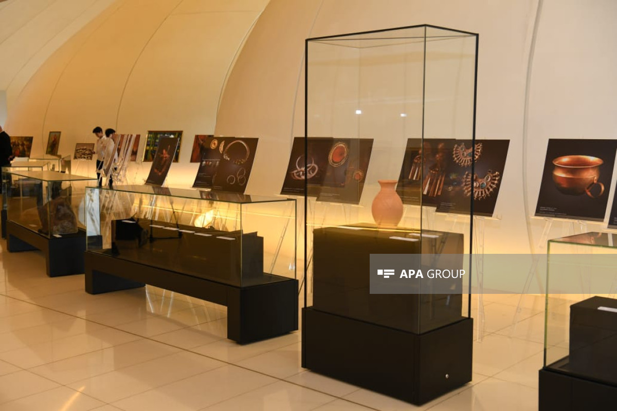 Exhibition of Kyrgyzstan art examples opened at Azerbaijan's Heydar Aliyev Center-PHOTO 