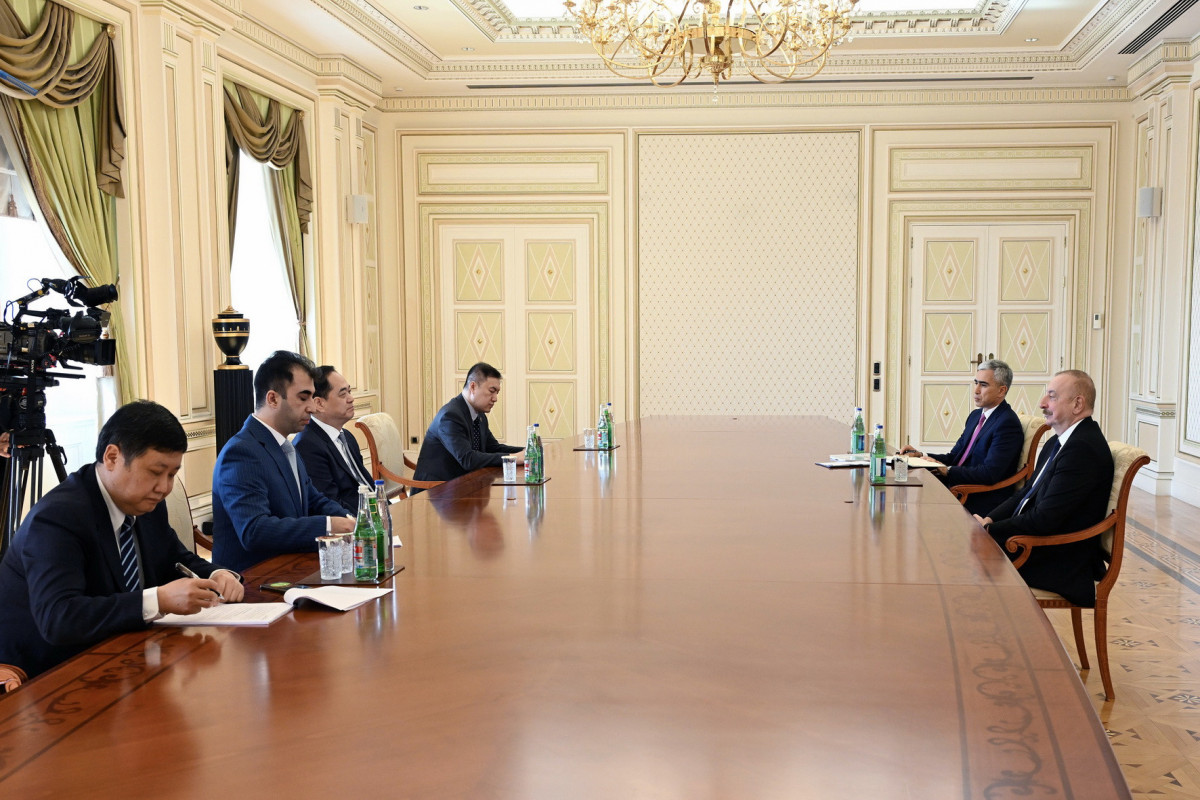 President Ilham Aliyev received President of Chinese People