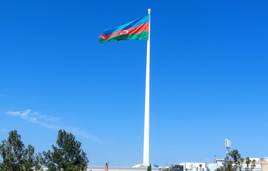 Azerbaijan's flag returned to National Flag Square