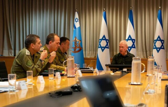 Israeli Defense Minister meets with senior defense officials to discuss Iranian threat