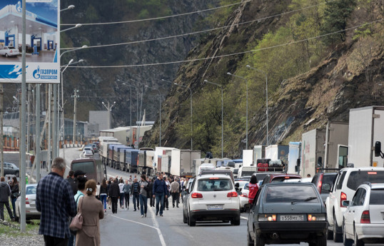 Upper Lars checkpoint on the Russian-Georgian border faces operational issues
