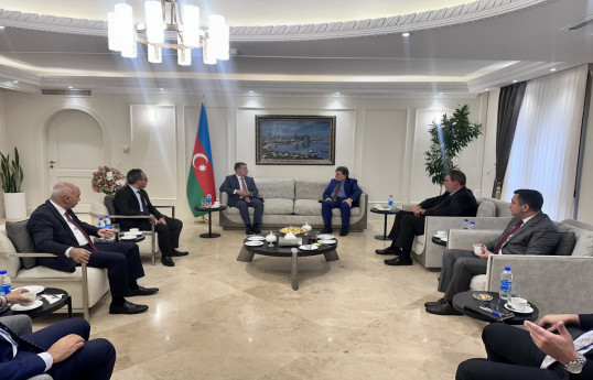 Turkish, Azerbaijani ambassadors in Iran meet