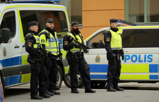 2 arrested in Sweden after explosion at Copenhagen kiosk