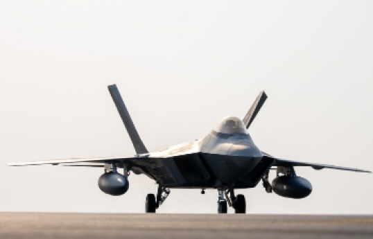 US F-22 stealth warplanes arrive in Middle East