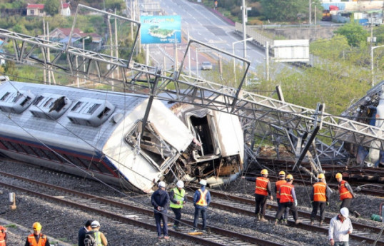 2 killed, 1 injured in S. Korea's work train collision accident