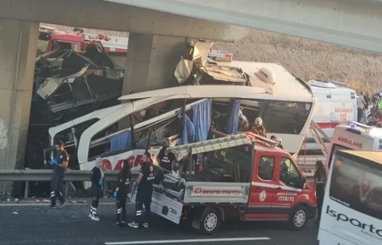 11 killed as passenger bus hits bridge in Türkiye - VIDEO  - PHOTO 