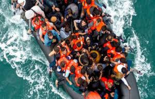 Two migrants die trying to cross Channel to Britain