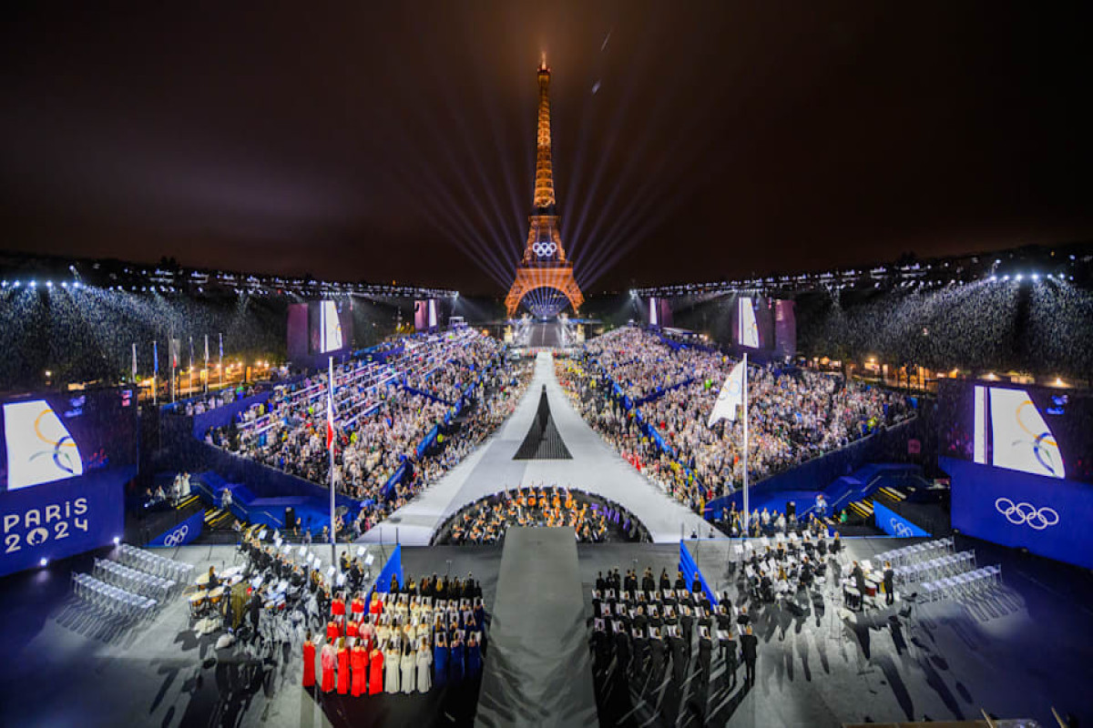 Closing ceremony of Paris 2024 Olympics takes artistic turn