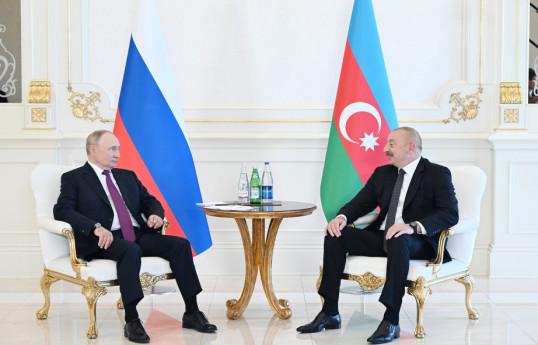 Russian President Vladimir Putin and President of Azerbaijan Ilham Aliyev