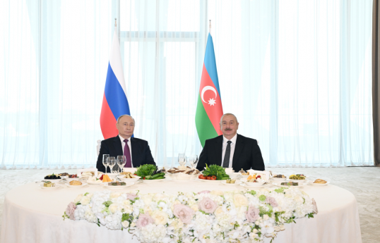 State reception was hosted by President Ilham Aliyev in honor of Russian President Vladimir Putin in Baku