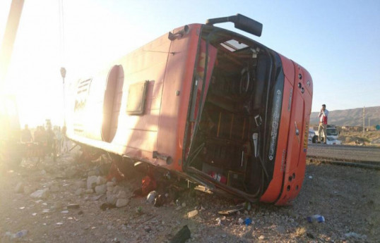 Pakistani pilgrim bus overturns, killing 28, injuring 23 in Iran