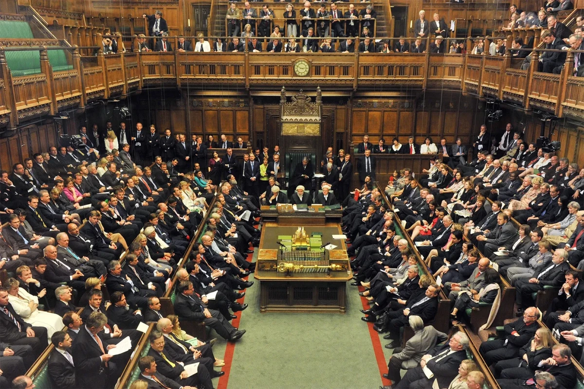 UK parliament approves legislation on constitutional status of Northern Ireland