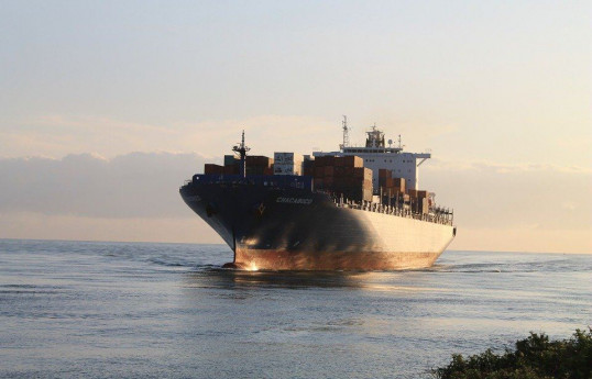Houthis attack American merchant ship heading to Israel