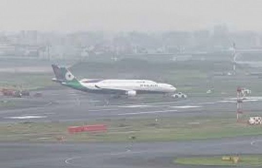 2 planes collide at airport in western Japan, no one injured