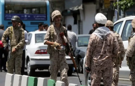 Iran pulls senior IRGC officers out of Syria - Media