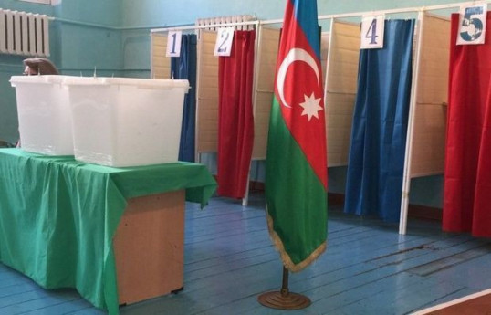 Azerbaijan accredites 790 int’l observers regarding snap presidential elections