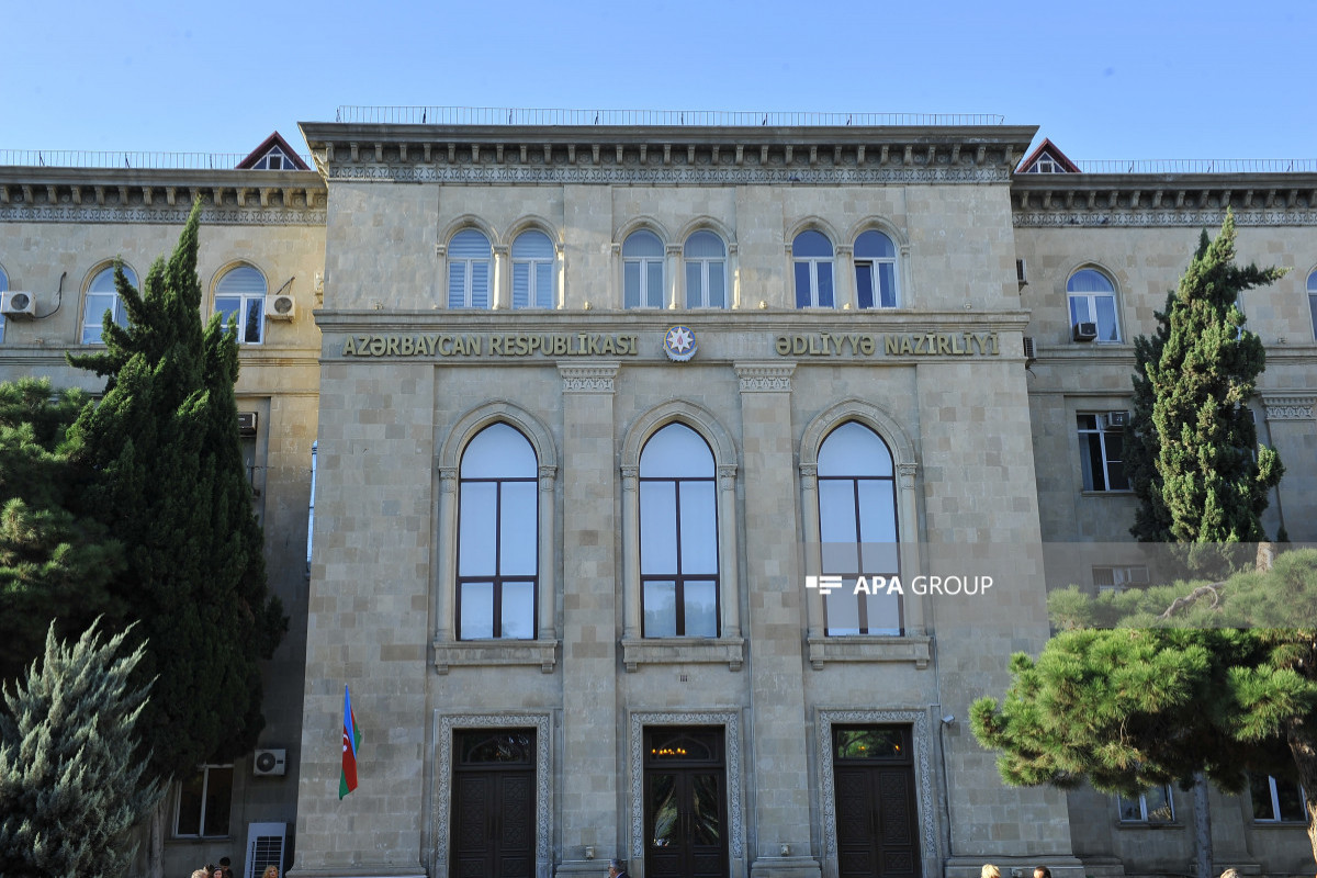 Hungary extradites internationally wanted person to Azerbaijan