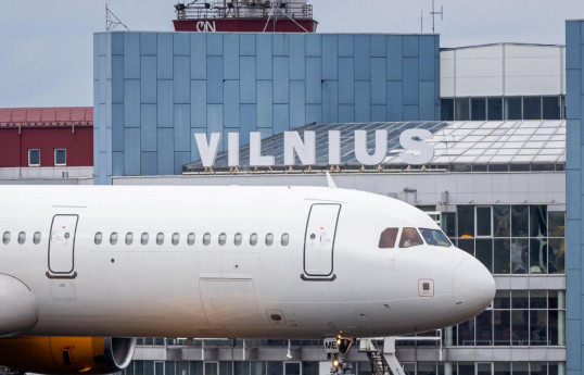 Vilnius Airport suspends all flights for several hours following runway incident