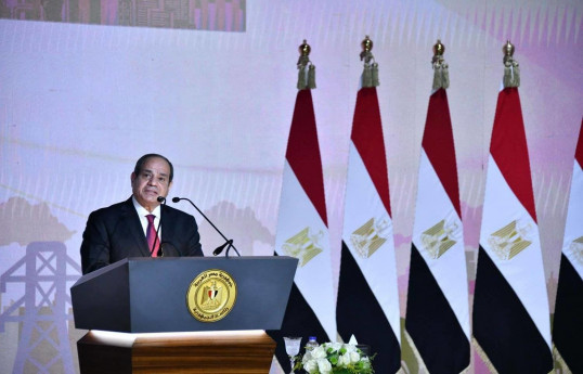 Egyptian president calls for two-state solution to settle Palestinian issue