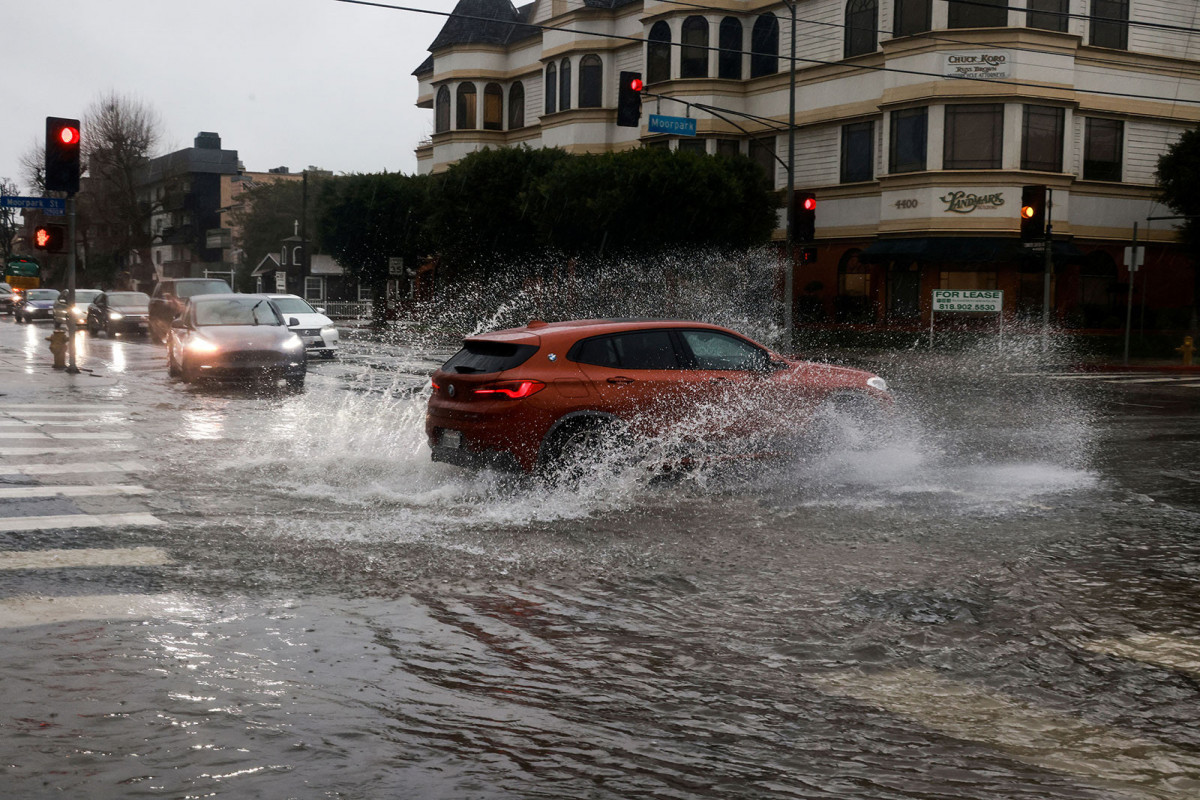 Mayor declares local emergency in Los Angeles as city continues to face impacts of storm