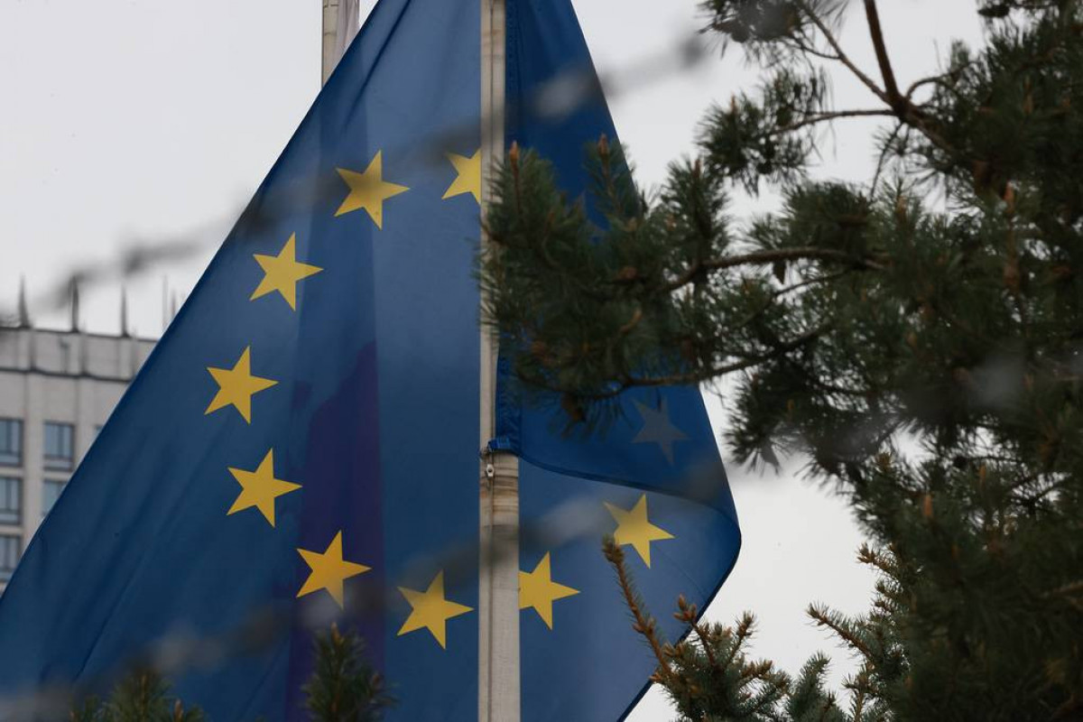 EU may impose sanctions on a `few dozen’ Russian, Belarusian military officers — media