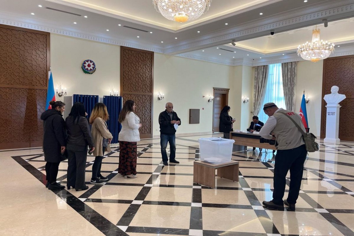 Voting wraps up in Azerbaijan