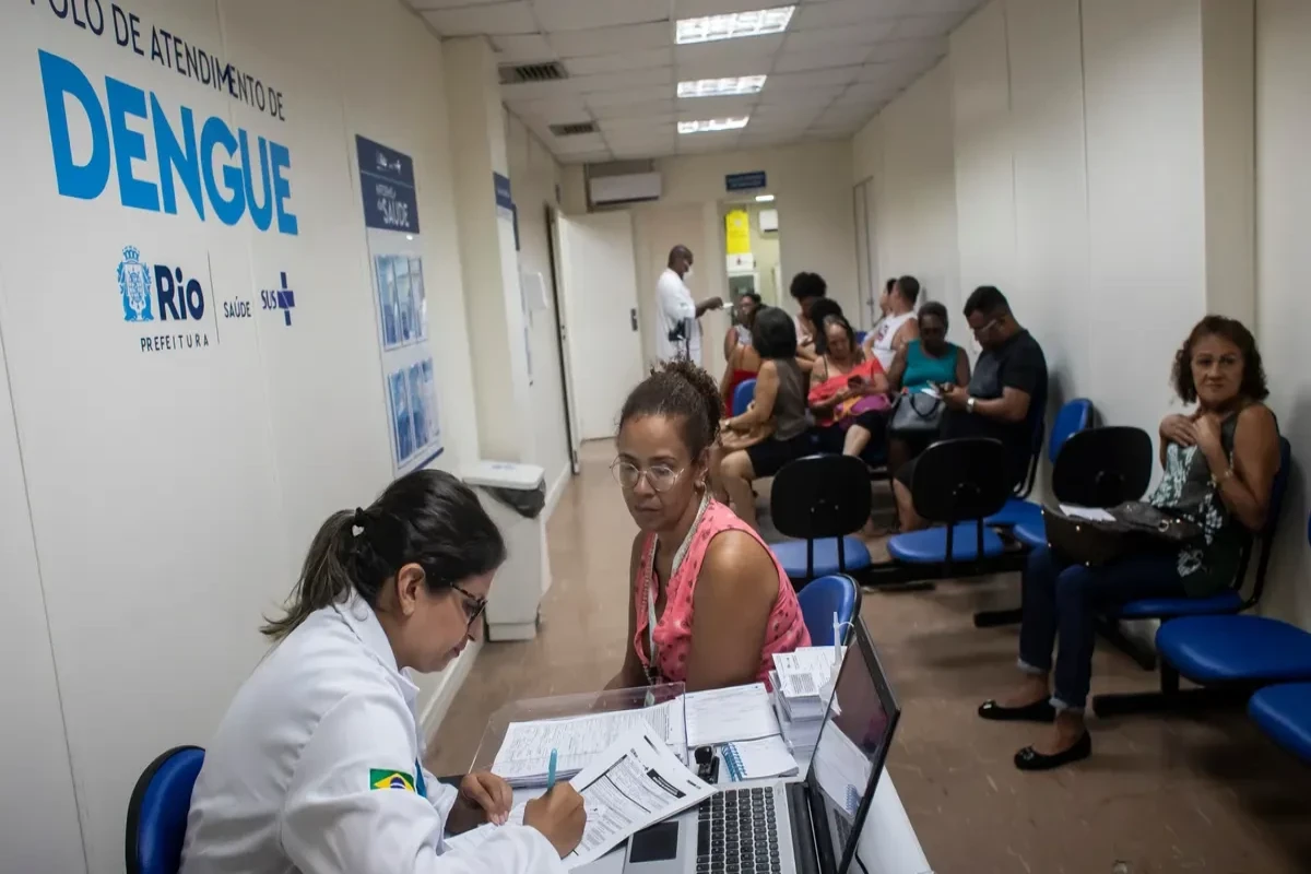 Brazil starts mass vaccination campaign against dengue