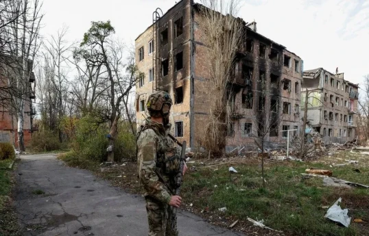 Ukraine troops leave embattled eastern town Avdiivka