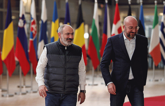 Prime Minister of Armenia Nikol Pashinyan and President of the European Council Charles Michel