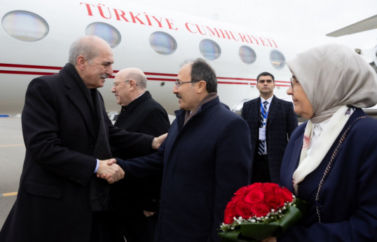 Chairman of Turkish Parliament makes a visit to Baku