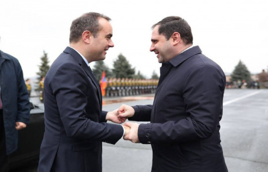 Armenian and French defense ministers met in Yerevan