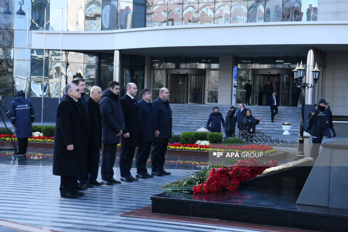 Azerbaijani state and government officials visited Khojaly genocide memorial-PHOTO 