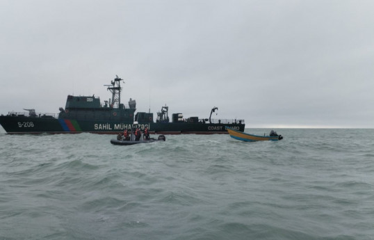 Azerbaijan detains iranian citizens who violated border by boat in Caspian Sea -PHOTO -VIDEO 