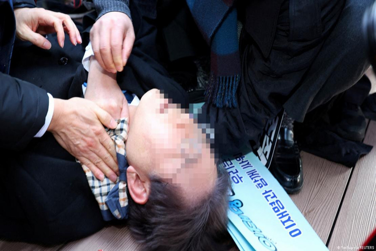 South Korean opposition leader Lee Jae-myung stabbed in neck